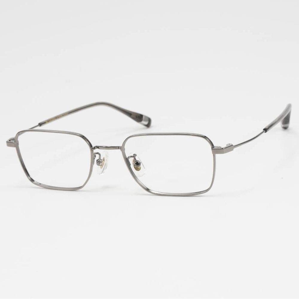 眼镜玩家 16005, C04, frame view