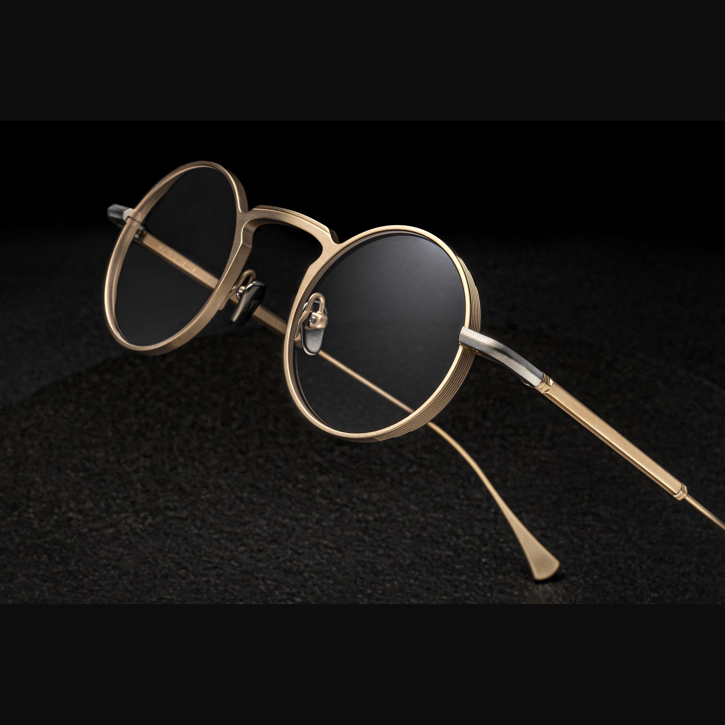 MASUNAGA 1905 TORCULAR, DETAIL, frame view