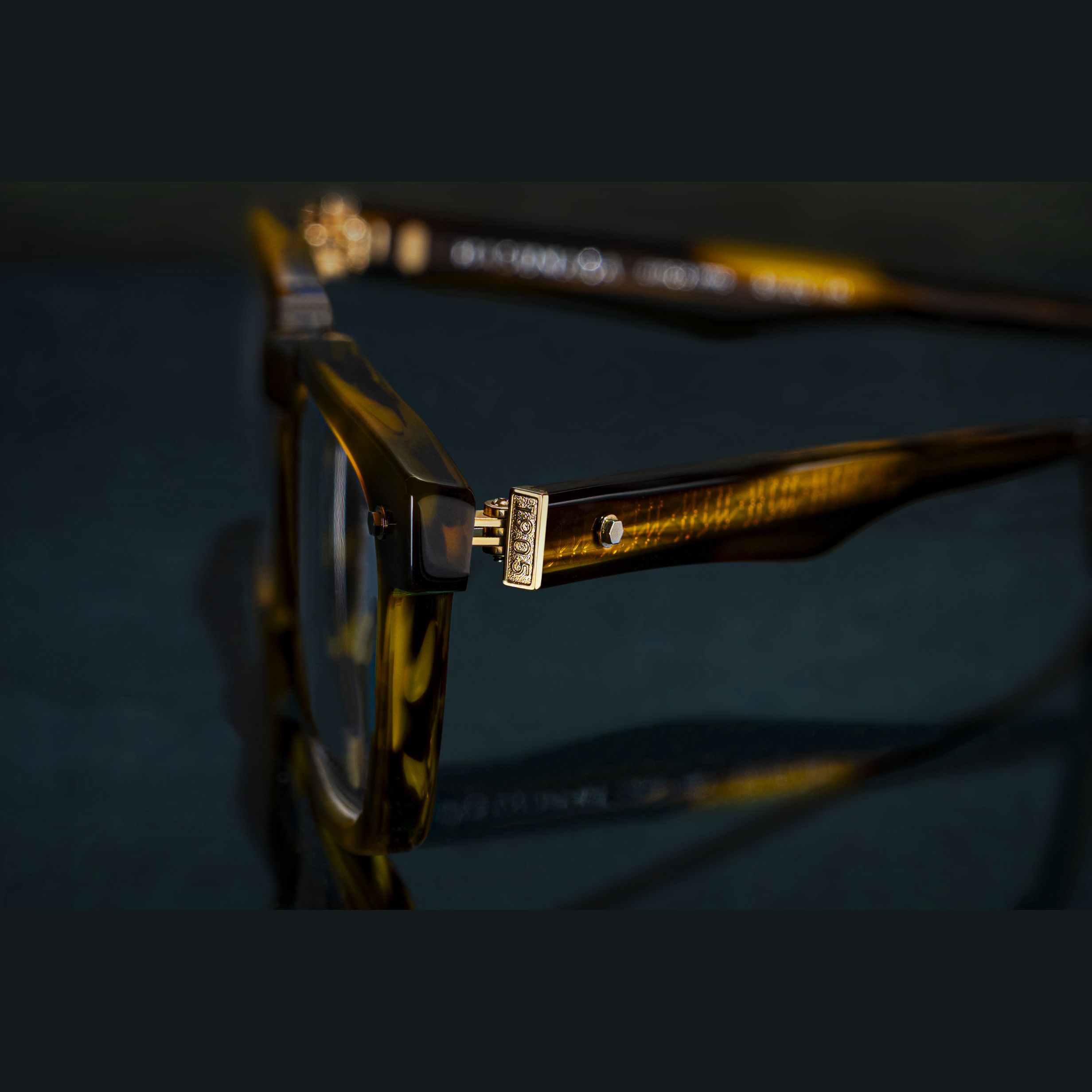 MASUNAGA 1905 108, DETAIL, frame view
