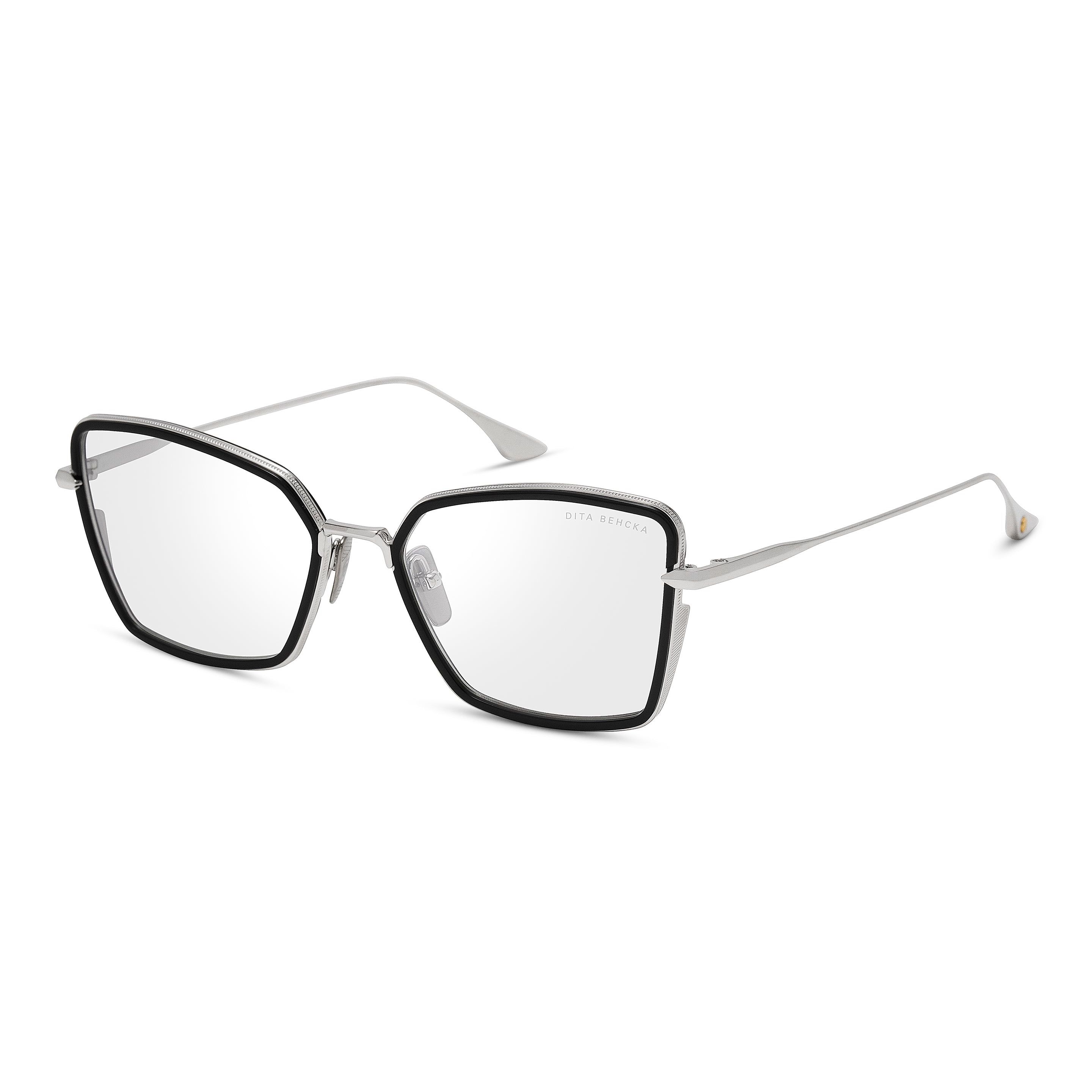 DITA BEHCKA, 02, frame view